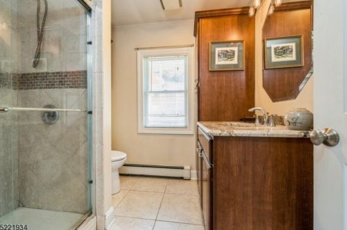 69 Shore Trl, Sparta NJ  07871-1714 exterior