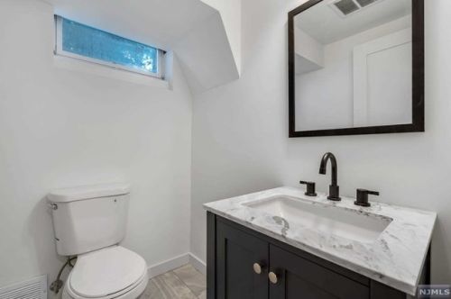 54 Passaic Ave, Hasbrouck Heights NJ 07604-2437 exterior