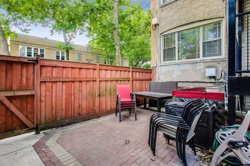 5903 Campbell Ave, Chicago IL  60659-5023 exterior