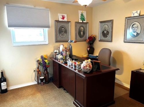 1477 Prospect Rd, Pittsburgh PA 15227-3733 exterior