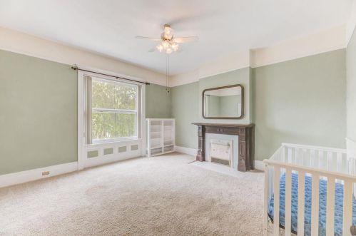 5211 Washington Pl, Saint Louis MO 63108-1117 exterior