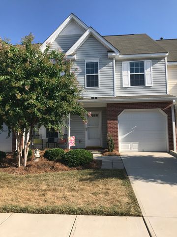 208 Nighthawk Pl, Greensboro, NC 27409-9128