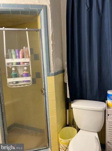 949 Gorgas Ln, Philadelphia PA 19150-3508 exterior