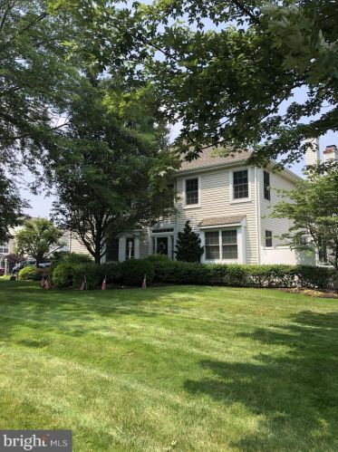 1720 Rockcress Dr, Jamison PA 18929-1647 exterior