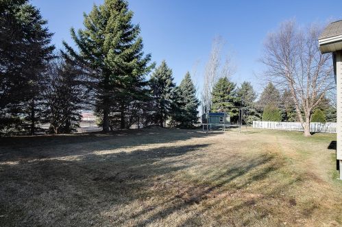 3888 Homestead Dr, Saint Paul MN 55125-8412 exterior