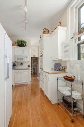 299 Beacon St, Boston MA exterior