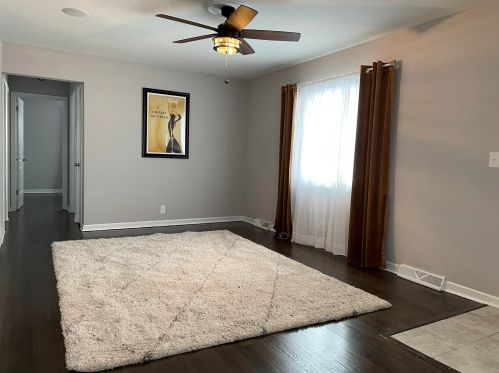 6667 80, Milwaukee WI 53223-5564 exterior