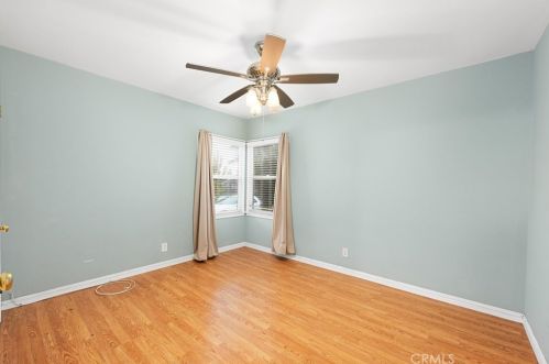 117 Loma Linda Dr, Bakersfield CA 93305-2926 exterior