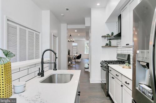 1706 5th St, Washington DC  20001-2424 exterior