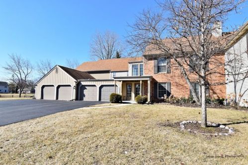 317 Dunham Place Cmns, Saint Charles, IL 60174-5739