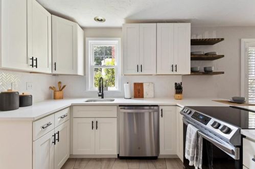 226 Columbia Dr, Pittsburgh PA  15236-4431 exterior