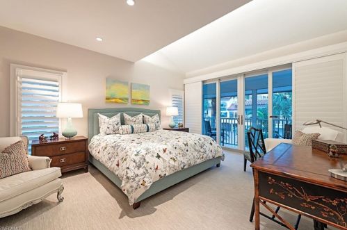 4720 Villa Mare Ln, Naples FL 34103-3429 exterior