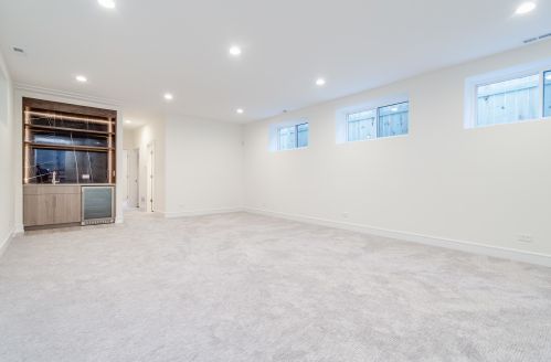 4117 Whipple St, Chicago IL 60652-1629 exterior