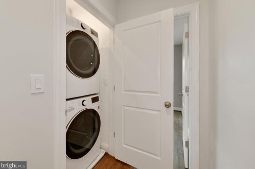 308 Rhode Island Ave, Washington DC  20001-1827 exterior