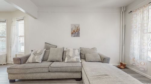 1449 Commonwealth Ave, Bronx NY 10460-3201 exterior