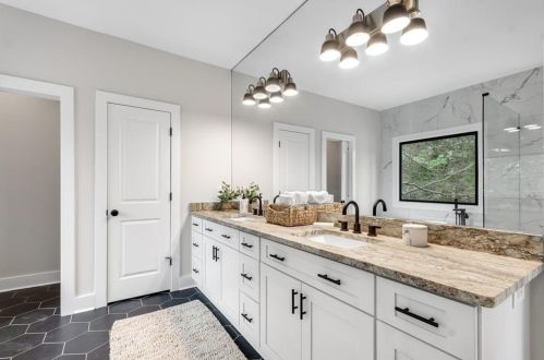 1655 Braeburn Dr, Atlanta GA 30316-2223 exterior