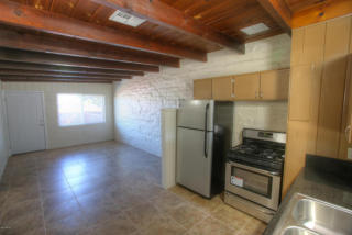1220 Roberts Way, Tucson AZ  85712-4632 exterior