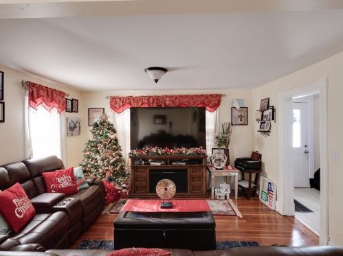 123 Savoy Ave, Springfield MA 01104-2072 exterior