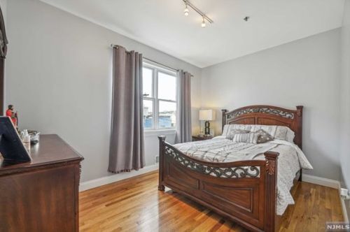 2416 West St, Union City NJ 07087-3798 exterior