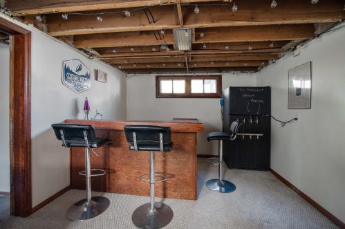 912 17 St, Manitowoc WI 54220-3129 exterior