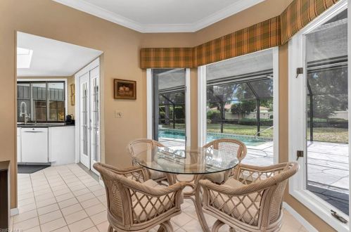 135 Edgemere Way, Naples FL 34105-7107 exterior