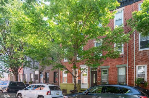 807 18 St, Philadelphia PA 19130-1502 exterior