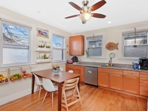 397 Linwood Ave, Newton MA 02460-1342 exterior