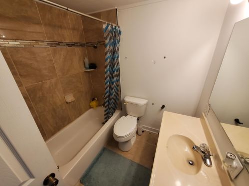 211 Lakewood Dr, Defuniak Springs FL 32435-4207 exterior