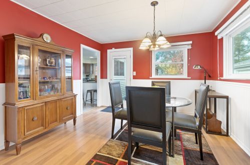 2018 Glen Flora Ave, Waukegan IL 60085-1304 exterior