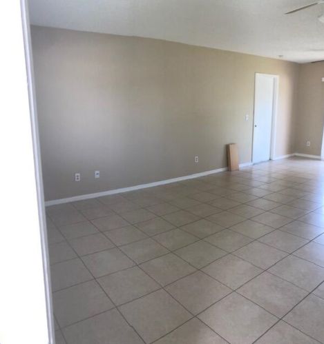 1125 Colorado Ave, Fort Pierce FL 34953-1806 exterior