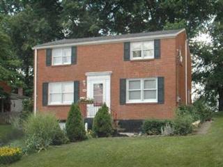 998 Elizabeth St, Pittsburgh, PA 15221-3946