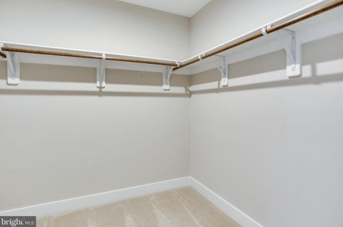 1978 Kirby Rd, Mc Lean VA 22101-5326 exterior