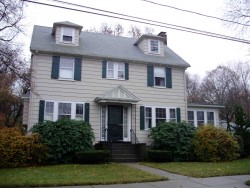 4 George St, Newton, MA 02458-2309