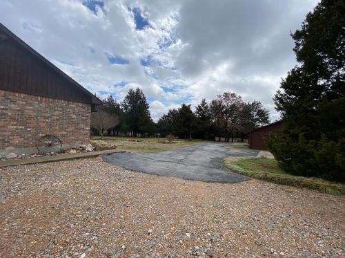 2016 Davy Ln, Denison, TX 75020-0620