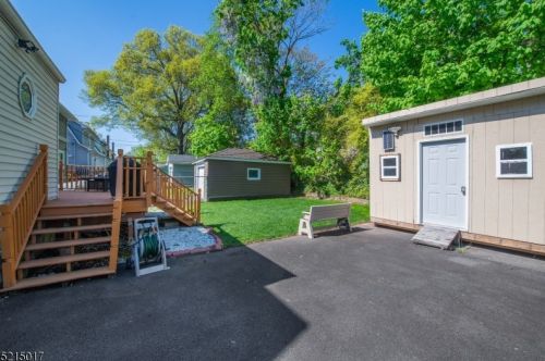 129 Holland Rd, South Orange NJ  07079-2705 exterior