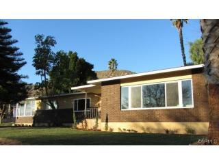 5046 College Ave, Riverside, CA 92505-3274