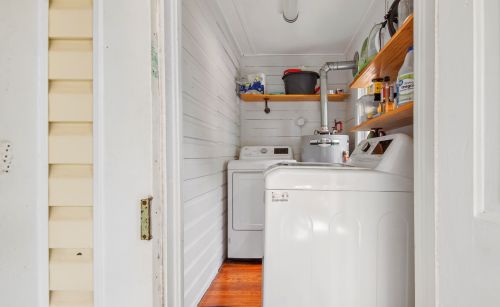 98 Live Oak Ave, Defuniak Springs FL  32435-2383 exterior