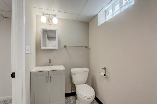 9332 Burleigh St, Milwaukee WI  53222-3550 exterior