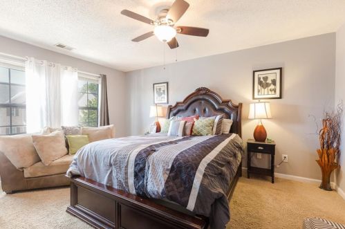 1510 Bayrose Cir, Atlanta GA 30344-8201 exterior