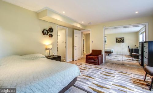 4658 Upton St, Washington DC 20016-2369 exterior