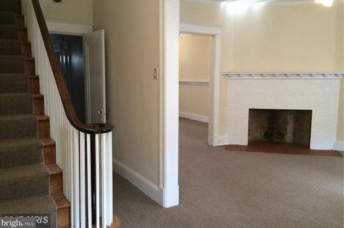 3413 Wisconsin Ave, Washington DC  20016-3008 exterior