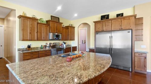 37243 19 Ave, Phoenix AZ 85086-9154 exterior