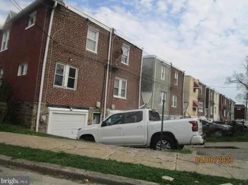 7252 Limekiln Pike, Philadelphia PA  19138-1337 exterior