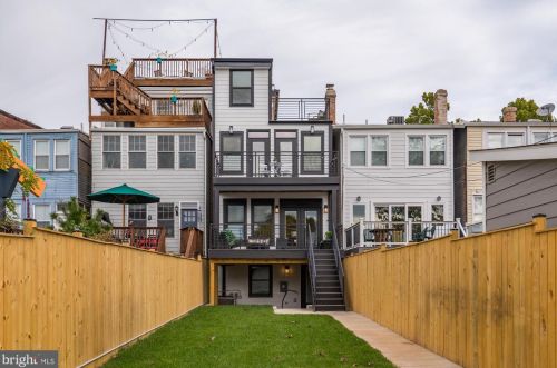 16 Adams St, Washington DC  20001-1026 exterior