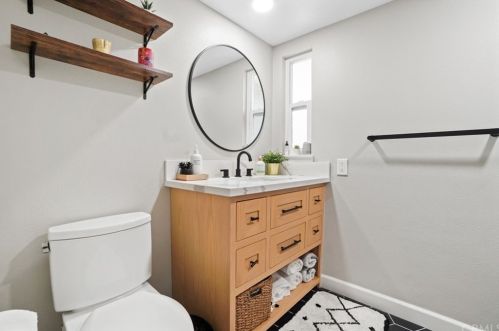 608 Dorothy Ln, Fullerton CA 92831-2704 exterior