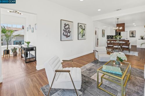 612 Stannage, Berkeley CA 94706-1640 exterior