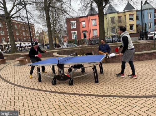 1106 Monroe St, Washington DC 20010-2014 exterior