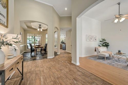 10204 Eclipse Ln, Austin TX 78739-1707 exterior