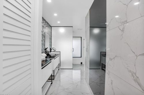 1919 Countess Ct, Naples FL 34110-1005 exterior