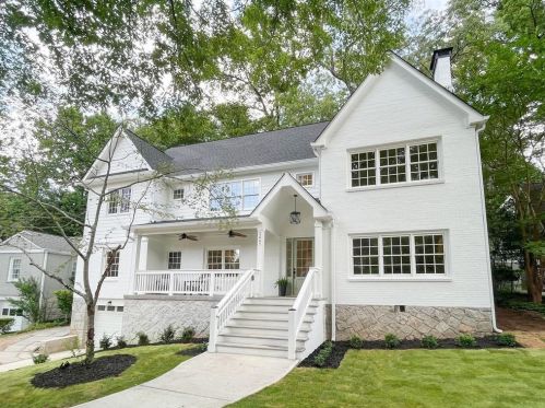 2667 Ellwood Dr, Atlanta GA  30305-3827 exterior